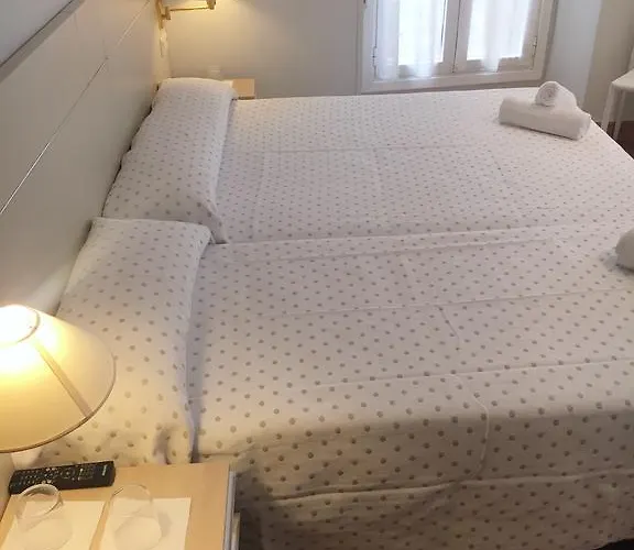 Larrea * 圣塞瓦斯蒂安